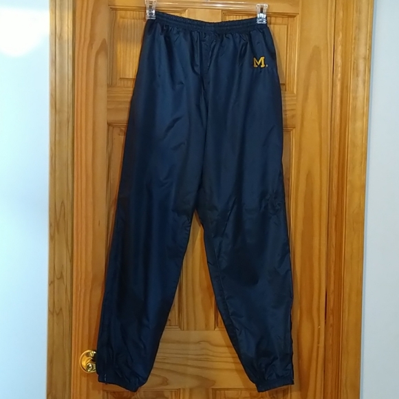 Vintage University of Michigan wind pants - Picture 1 of 7